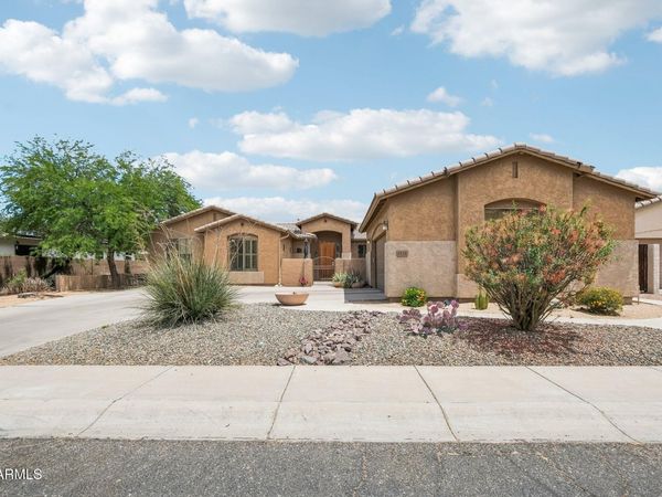 6114 W HEDGEHOG Place, Phoenix, AZ 85083
