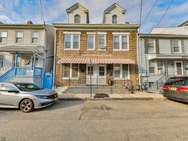 135 Mercer St, Phillipsburg, NJ 08865