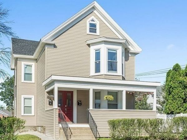 30 Maple Ave, Unit 1, North Andover, MA 01845