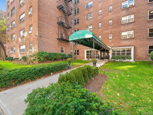 73-44 Austin Street , Unit 5/S, Forest Hills, NY 11375