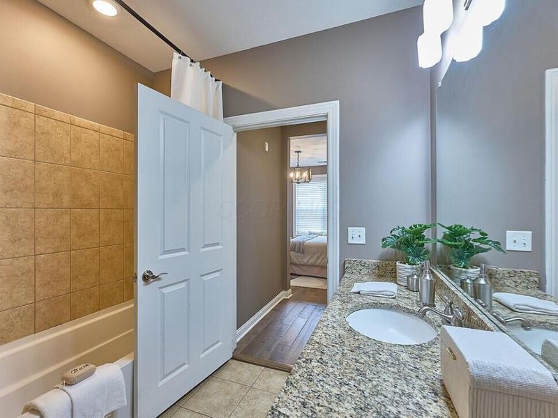 936 Perry Street , Unit 204, Columbus, OH 43215 Photo 18