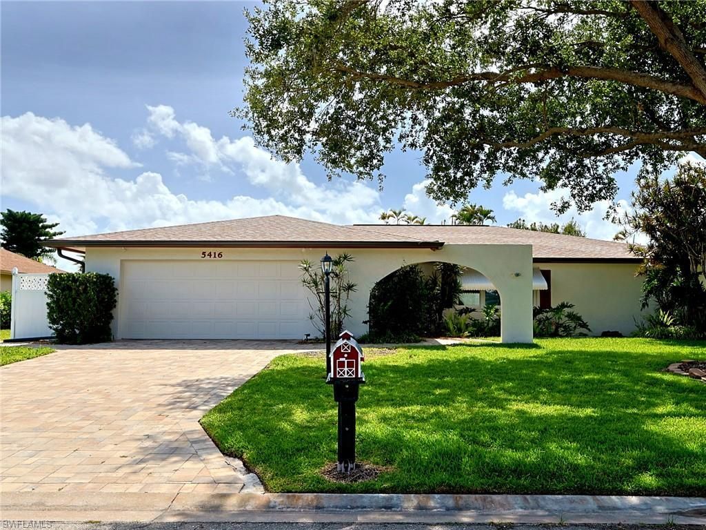 5416 Brandy Cir E, Fort Myers, FL 33919 Photo