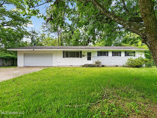 1235 Adkins Boulevard, Jackson, MS 39211