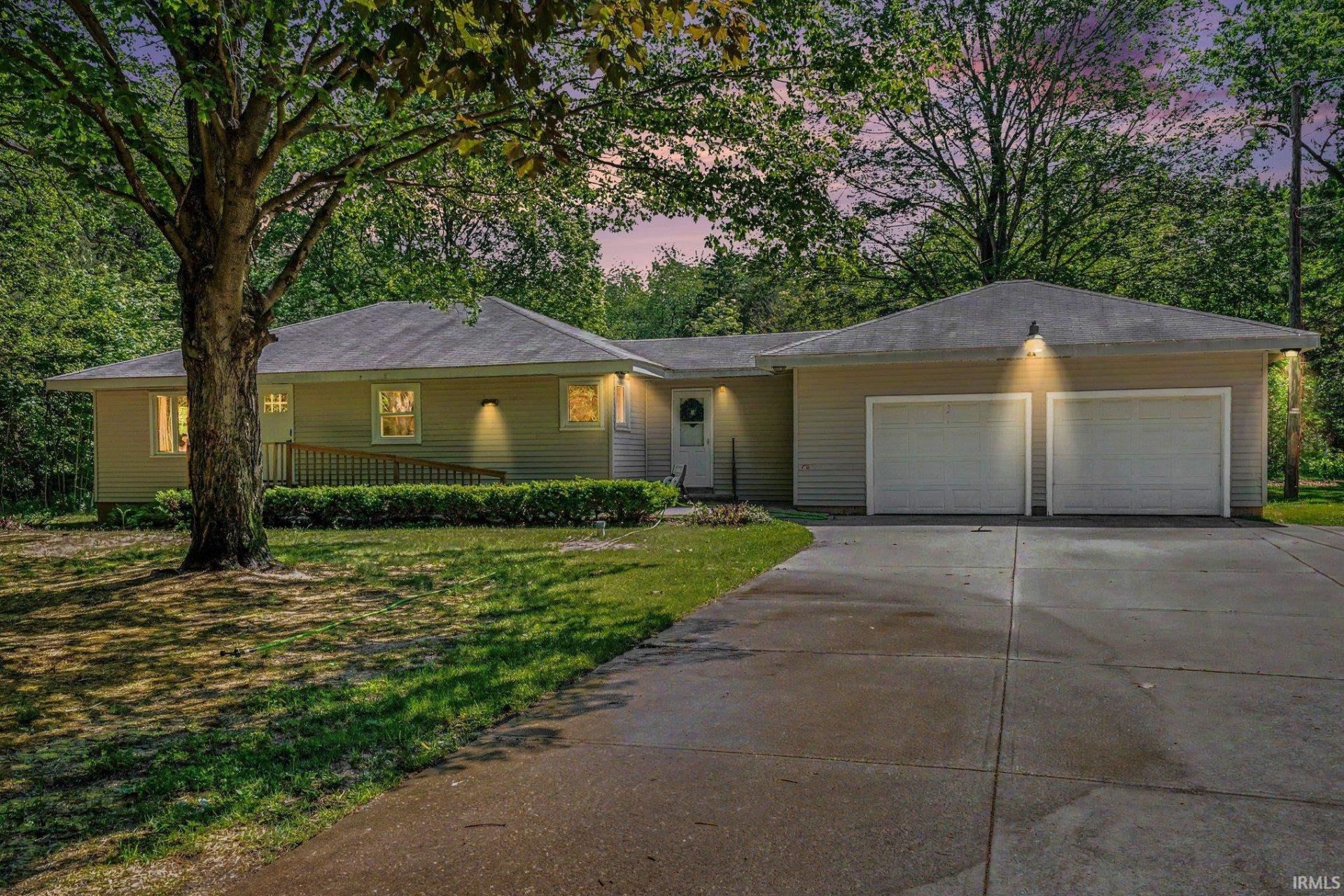 K★ 46619 Homes for Sale and Real Estate, South Bend, IN - Cressy