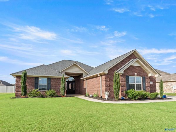 28032 Cross Gate Drive, Madison, AL 35756