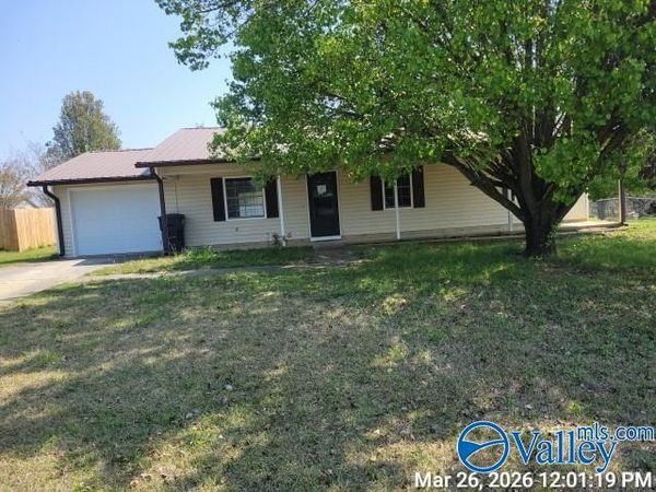 4915 Lakeplace Road, Cedar Bluff, AL 35959