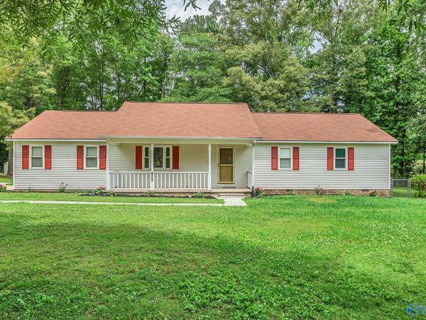 23718 Laura Leigh Lane, Athens, AL 35613