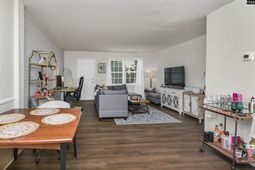 227 S Marion Street photo 4
