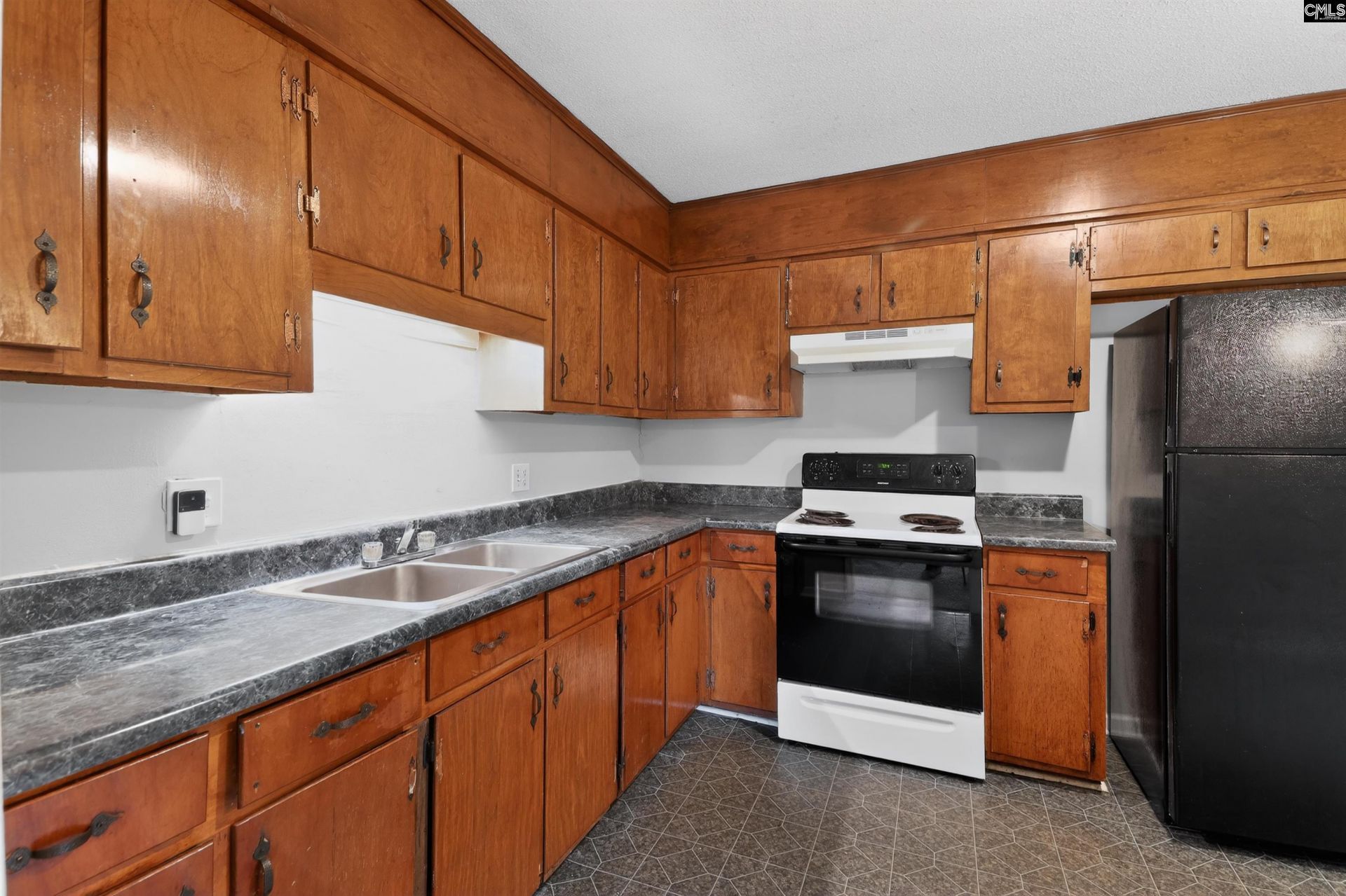 508 Rockhaven Drive  Photo 14