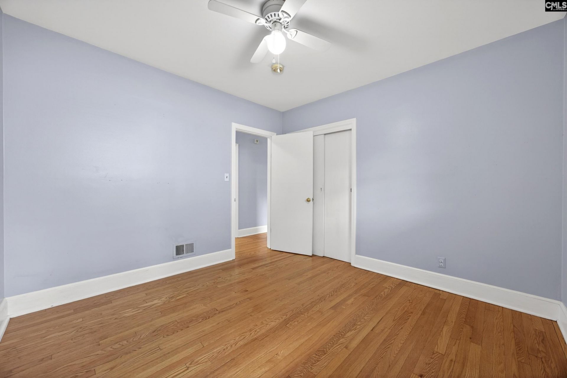 2231 Margurette Street  Photo 18