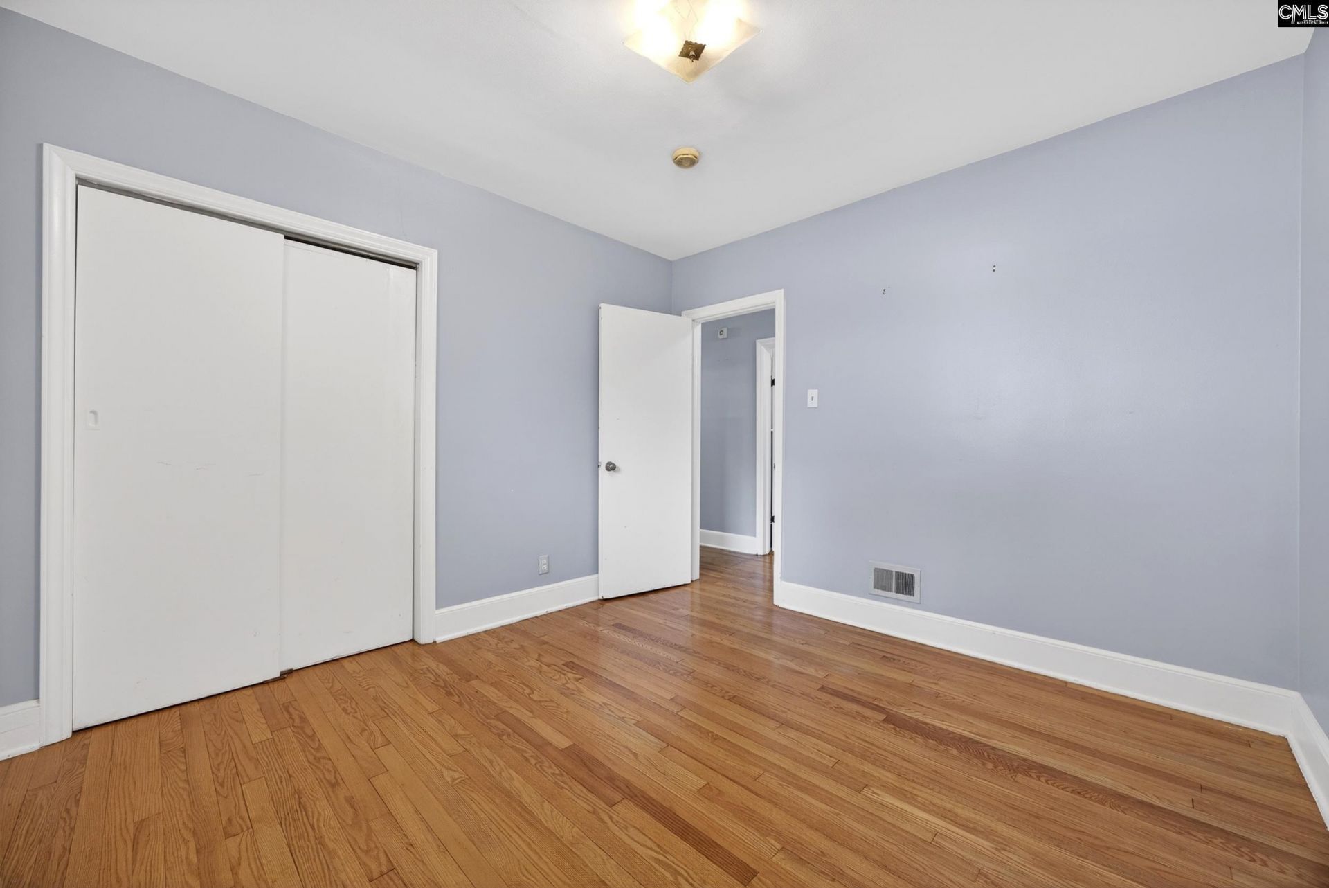 2231 Margurette Street  Photo 22