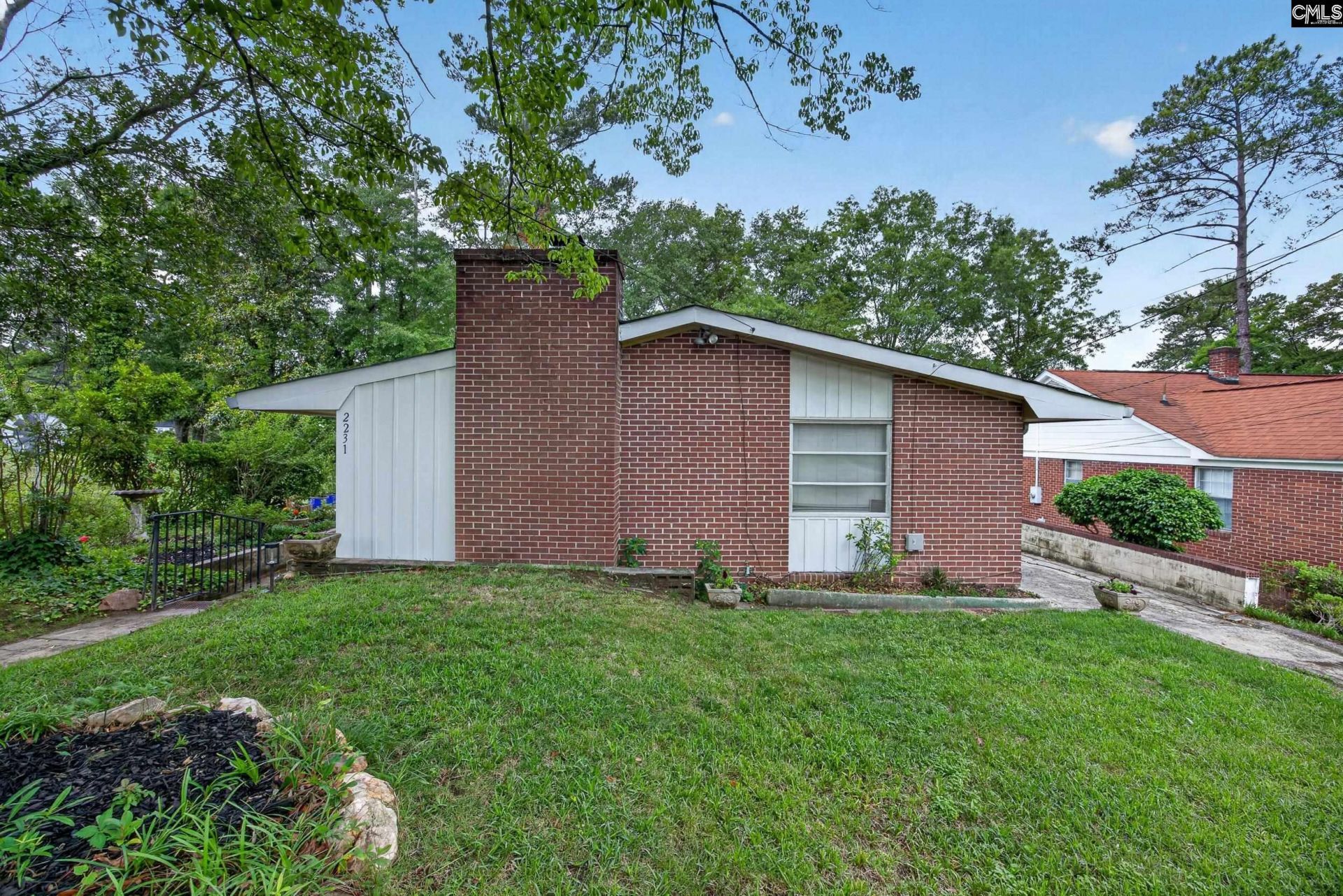 2231 Margurette Street  Photo 23