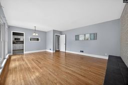 2231 Margurette Street  photo 4