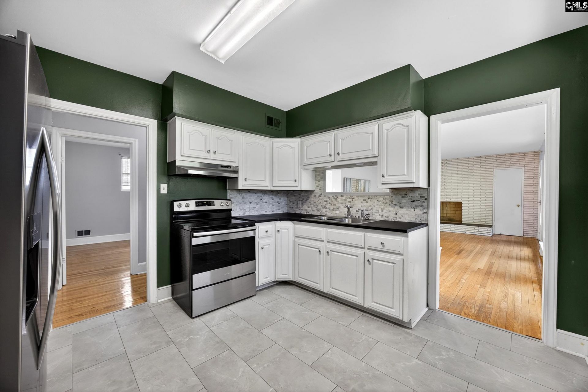 2231 Margurette Street  Photo 7