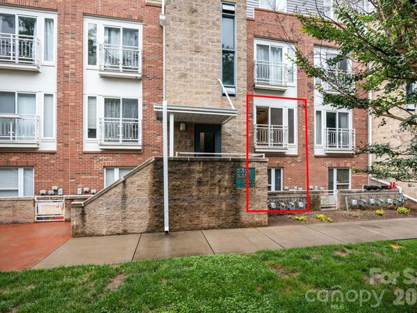 3921 Picasso Court , Charlotte, NC 28205
