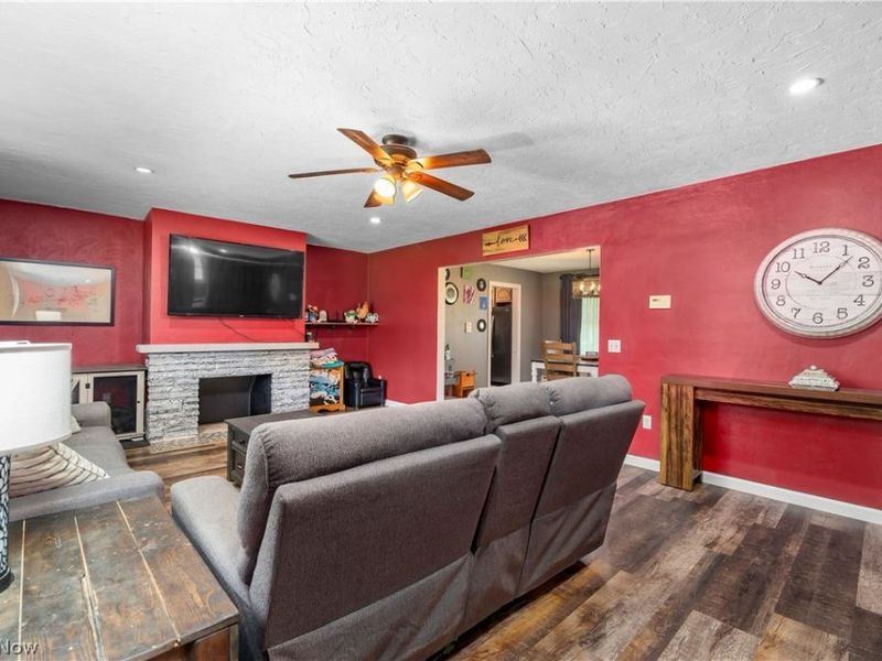 1908 Wallace Lane, Lorain, OH 44053 Photo 23