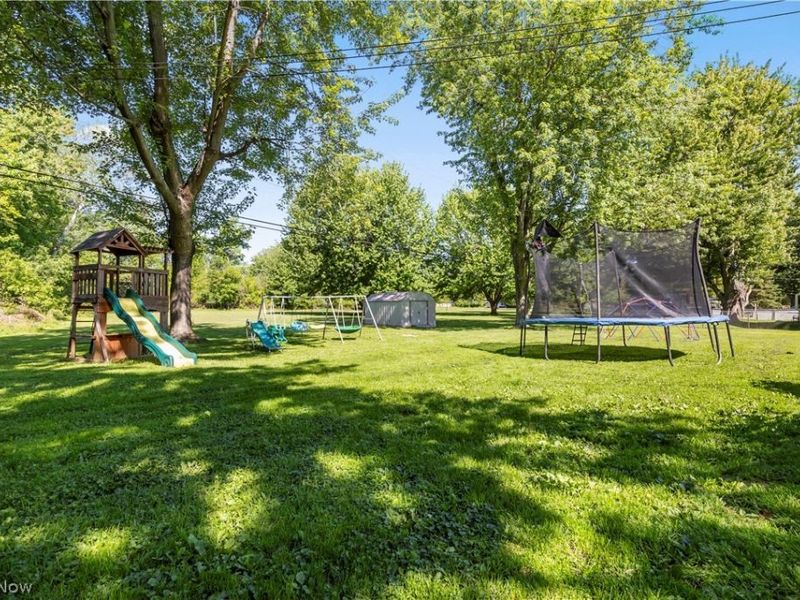 1908 Wallace Lane, Lorain, OH 44053 Photo 39