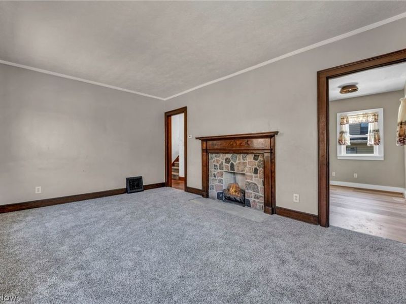 167 N Hazelwood Avenue , Youngstown, OH 44509 Photo 4