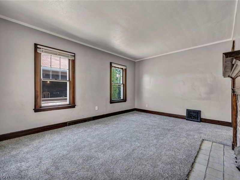 167 N Hazelwood Avenue , Youngstown, OH 44509 Photo 6