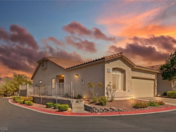 3352 Kylemore Street , Unit 103, Las Vegas, NV 89129