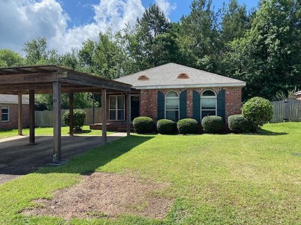 40 Lasalle St., Hattiesburg, MS 39402