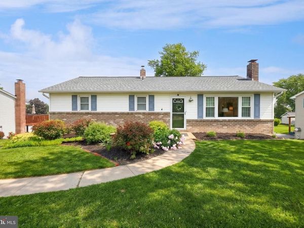 221 PERRY AVENUE , YORK, PA 17408