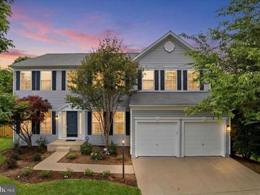 8571 ROTHBURY DRIVE, BRISTOW, VA 20136