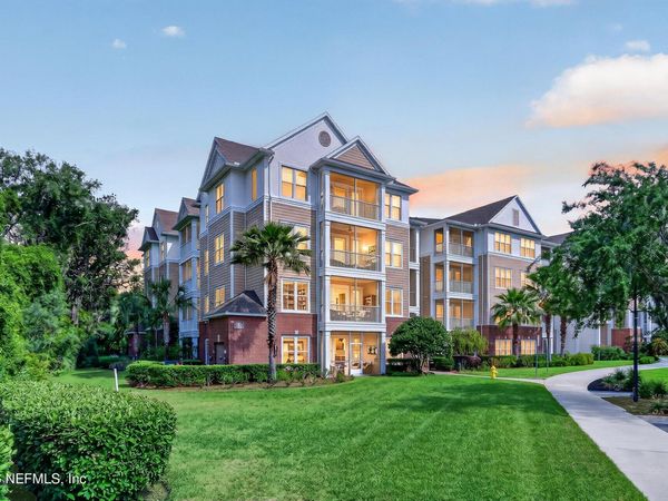 13364 BEACH Boulevard, Unit 913, Jacksonville, FL 32224
