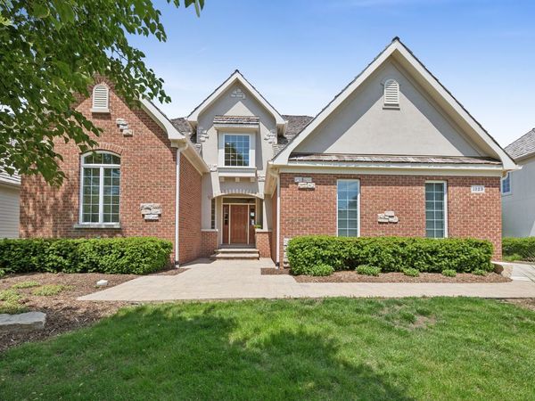 1029 Ridgeview Drive , Inverness, IL 60010