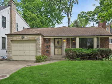 6964 N Tonty Avenue, Chicago, IL 60646