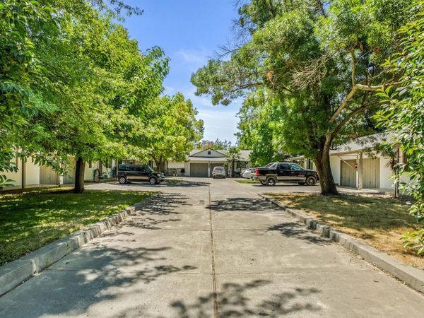 1962 Juliesse ave #2, Unit 2, Sacramento, CA 95815