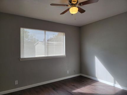 7548 Lindale Dr, Sacramento, CA 95828 Photo