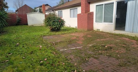 7548 Lindale Dr, Sacramento, CA 95828 Photo