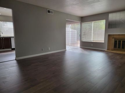7548 Lindale Dr, Sacramento, CA 95828 Photo