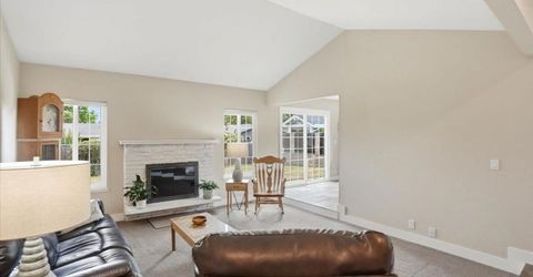 3735 Hillcrest Ln, Sacramento, CA 95821 Photo