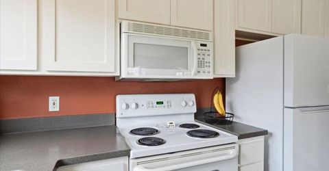 3735 Hillcrest Ln, Sacramento, CA 95821 Photo