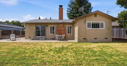 3735 Hillcrest Ln, Sacramento, CA 95821 Photo