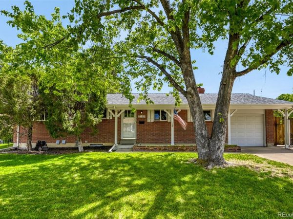 7198 S Logan Street , Centennial, CO 80122
