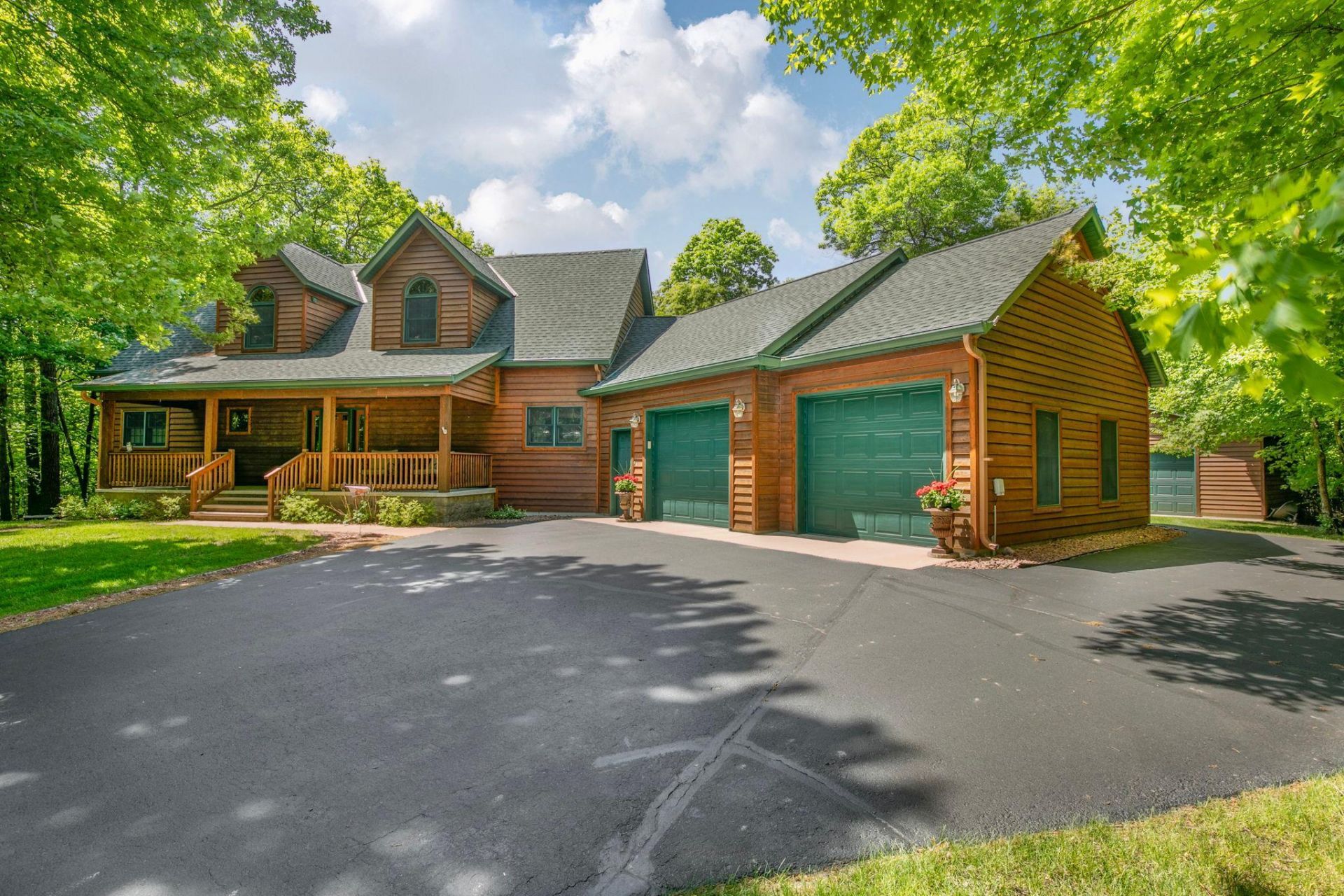 38151 Wilderness Court, Sartell, MN 56377
