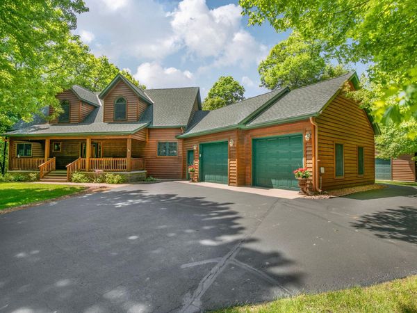 38151 Wilderness Court , Sartell, MN 56377