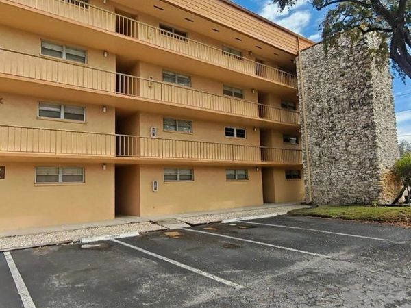 5820 N CHURCH AVENUE, Unit 112, TAMPA, FL 33614
