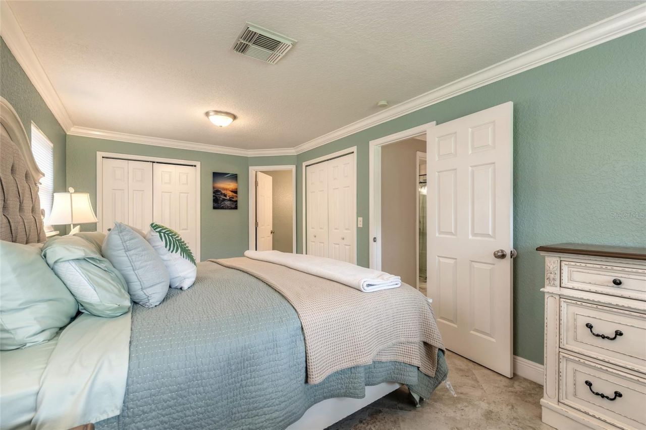 4181 Saxon Drive, New Smyrna Beach, FL 32169 Photo