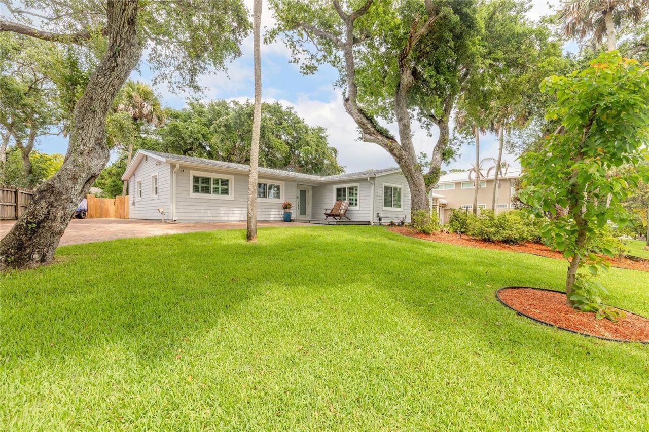 4181 Saxon Drive, New Smyrna Beach, FL 32169 Photo