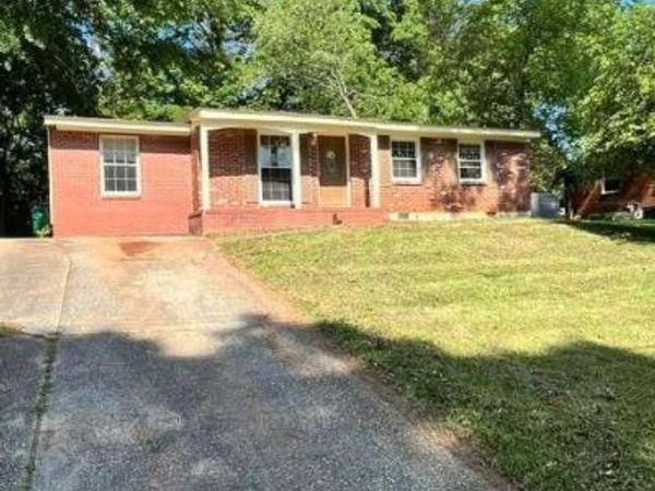 5963 Moss Drive, Forest Park, GA 30297