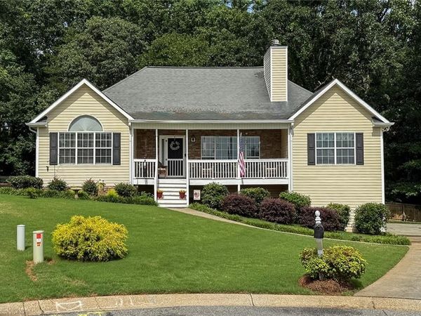 200 Taylors Farm Drive , Holly Springs, GA 30115