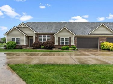 1243 Bourdeaux Way, Clearcreek Twp, OH 45458