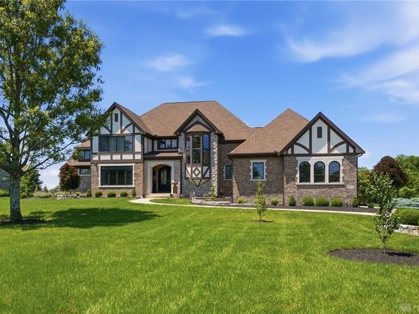 8231 Turning Leaf Crossing, Clearcreek Twp, OH 45066