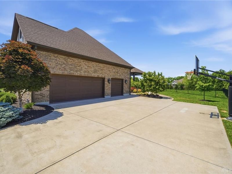 8231 Turning Leaf Crossing, Clearcreek Township, OH 45066 Photo 84