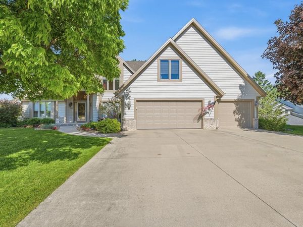 787 Green Bay DRIVE, Mayville, WI 53050