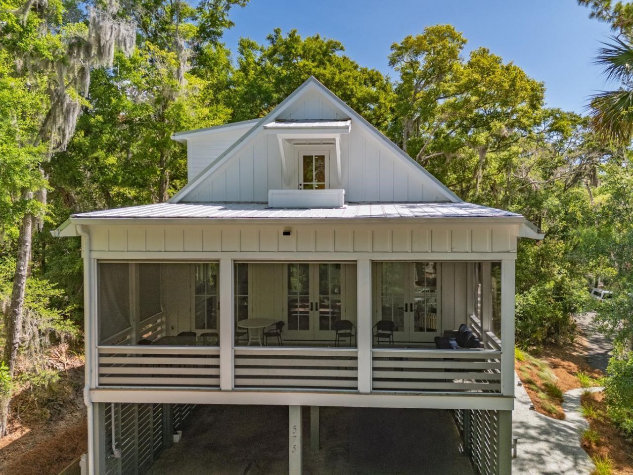 575 Pelican Court Photo 12